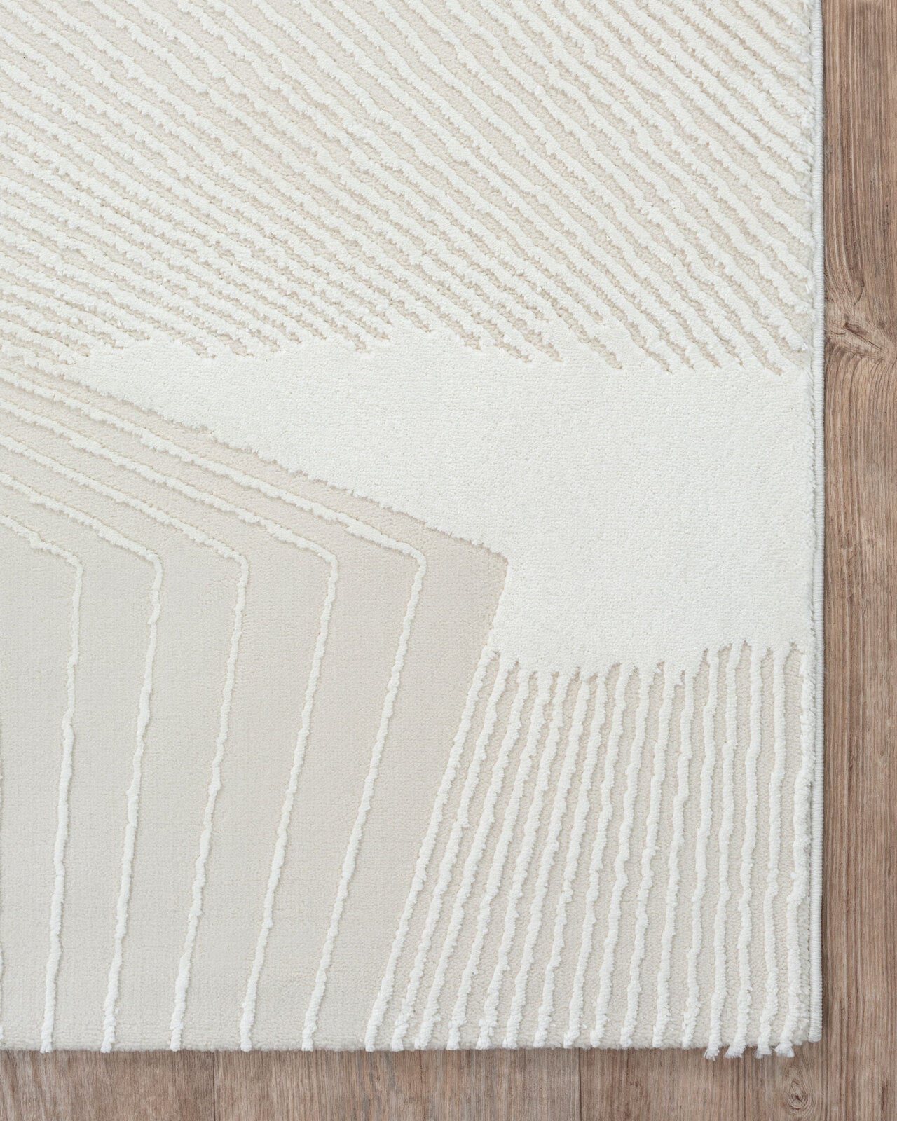 Cala High Low Cream Rug (240 x 340cm)